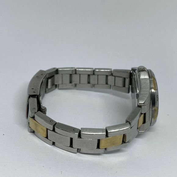 Logoart Women's Silver/Gold Stainless Steel Analog Dial Quartz Wrist Watch XR930 - Picture 12 of 12